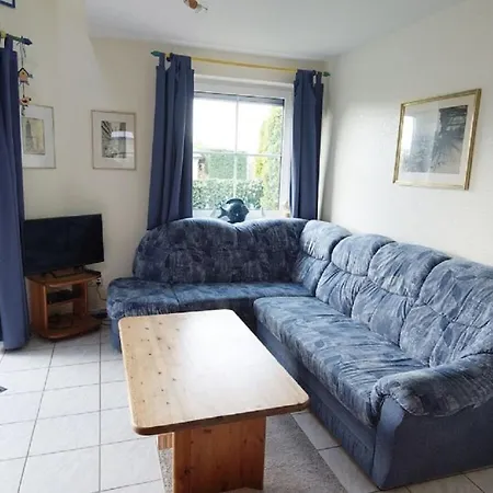 1-bedroom بيت للعطل *